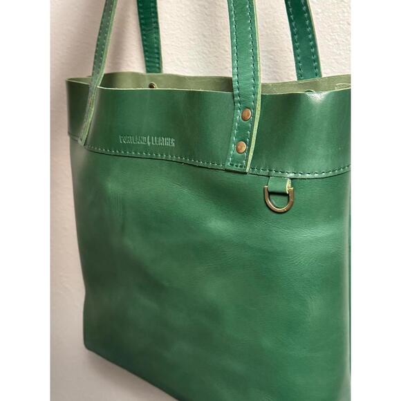 Portland Leather Goods Montana Tote Bag - Picture 9 of 12